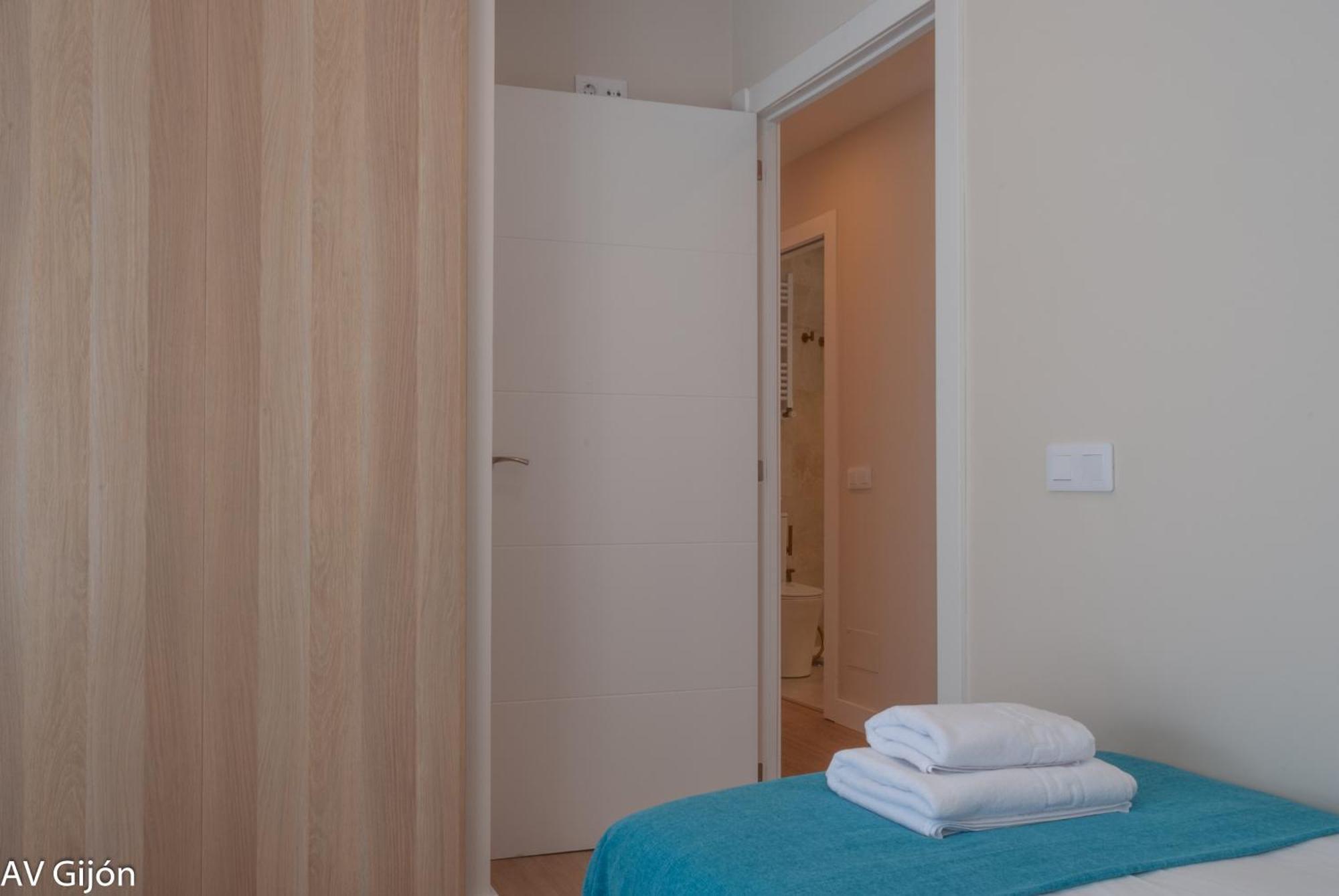 Av Costa One Apartment Хихон Екстериор снимка