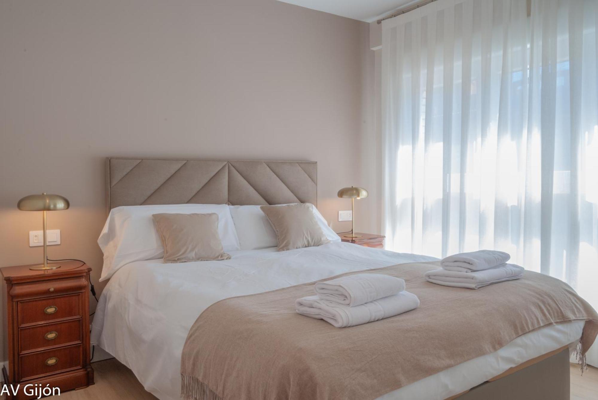 Av Costa One Apartment Хихон Екстериор снимка