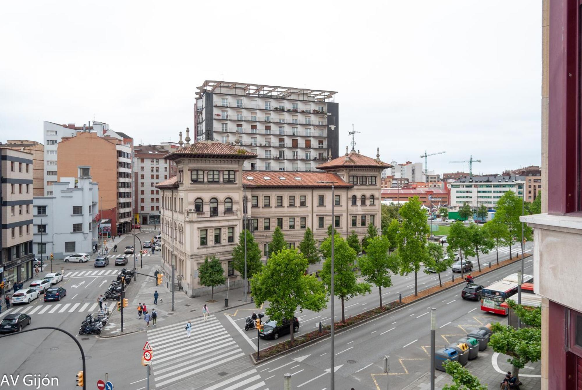 Av Costa One Apartment Хихон Екстериор снимка